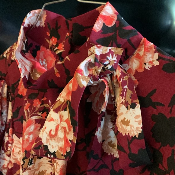 CURE blouse - Picture 2 of 7